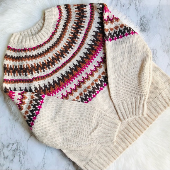 Love Tree Christmas Sweater Size L - Picture 15 of 16